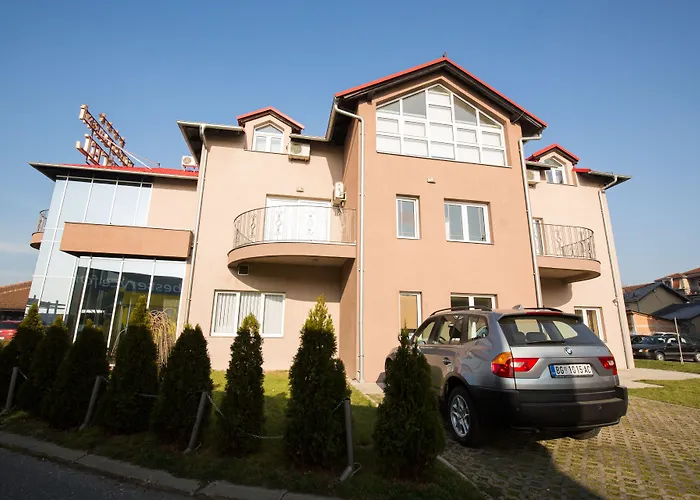 Euro Garni Hotel